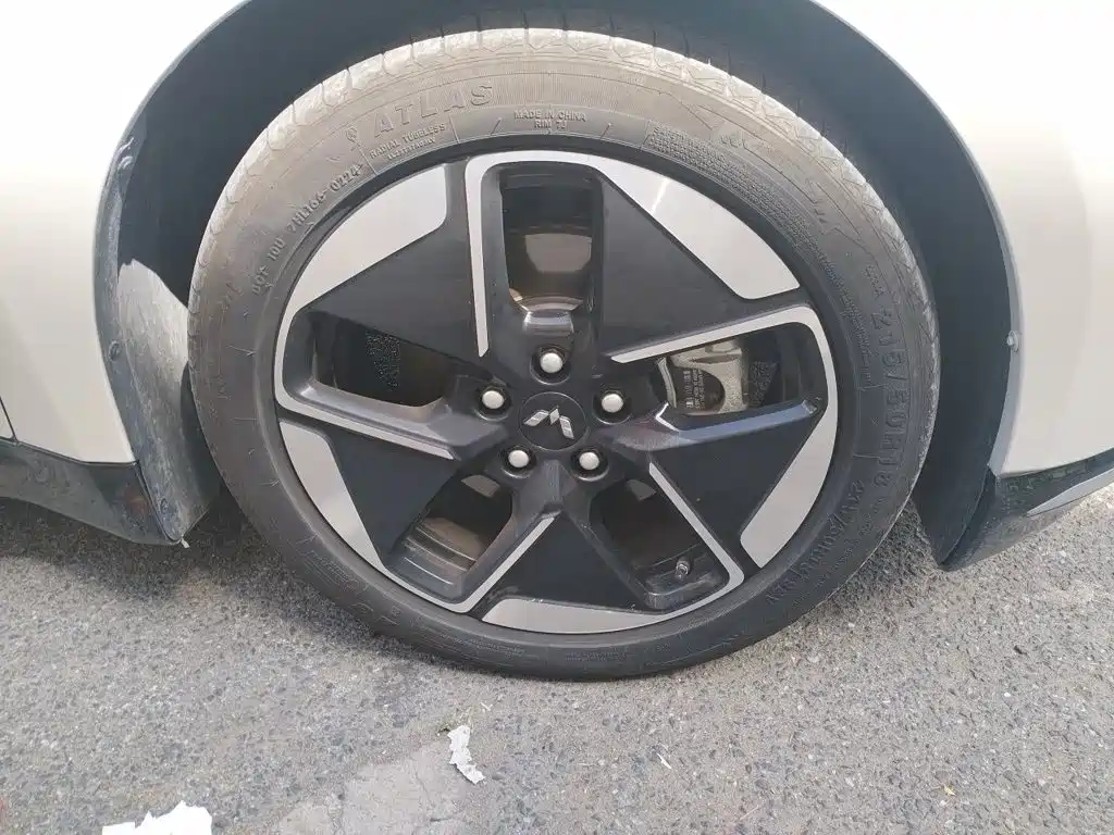 Wuling Xingguang — миниатюра 8