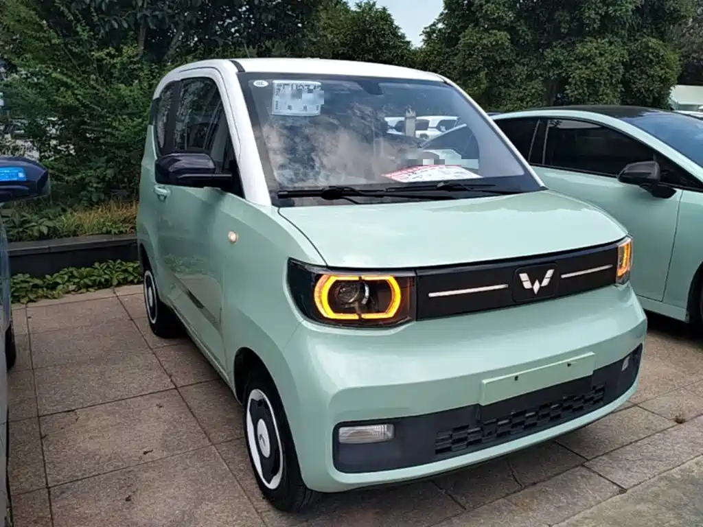 Wuling MINIEV — миниатюра 4