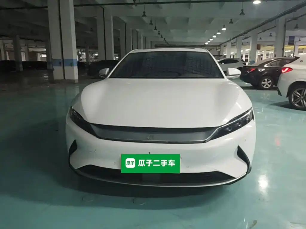 BYD Han — миниатюра 3