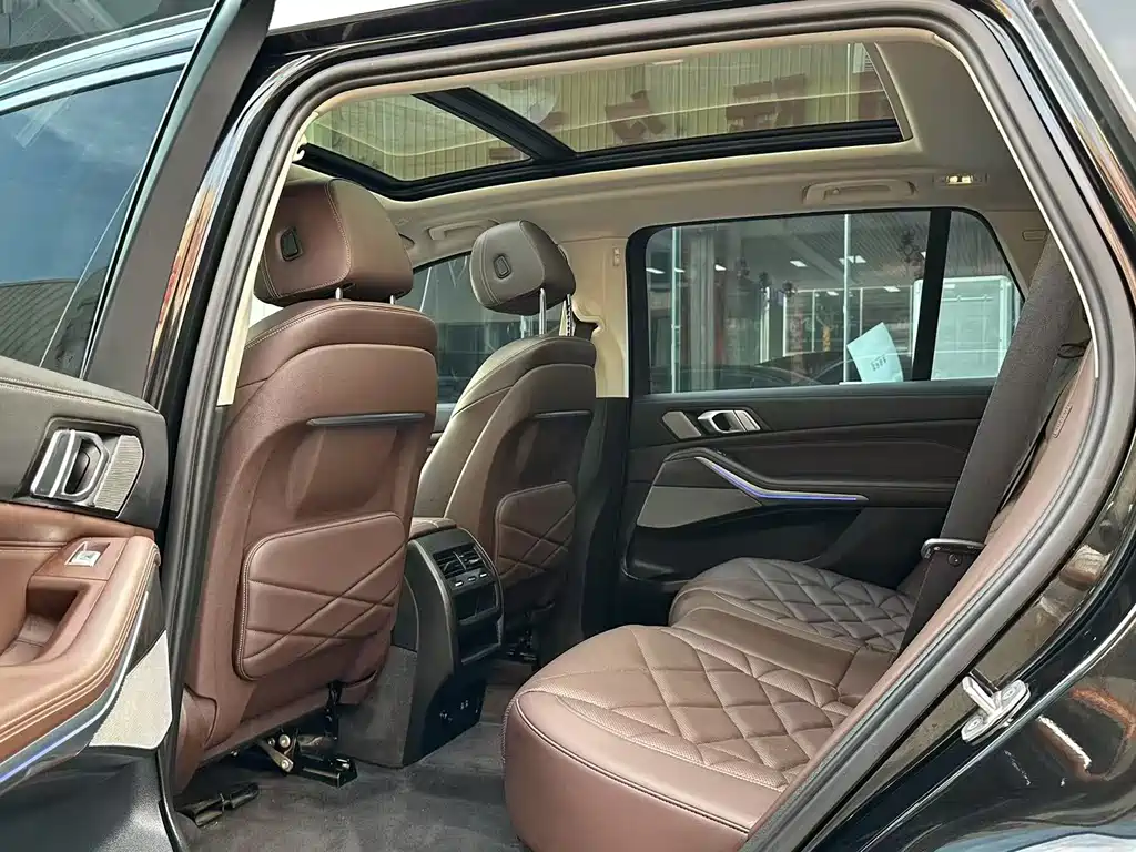 BMW X5 — миниатюра 7