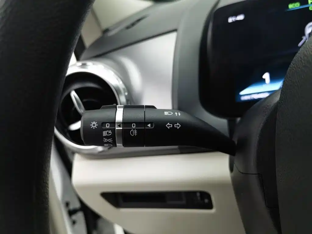 BYD Yuan Pro — миниатюра 21