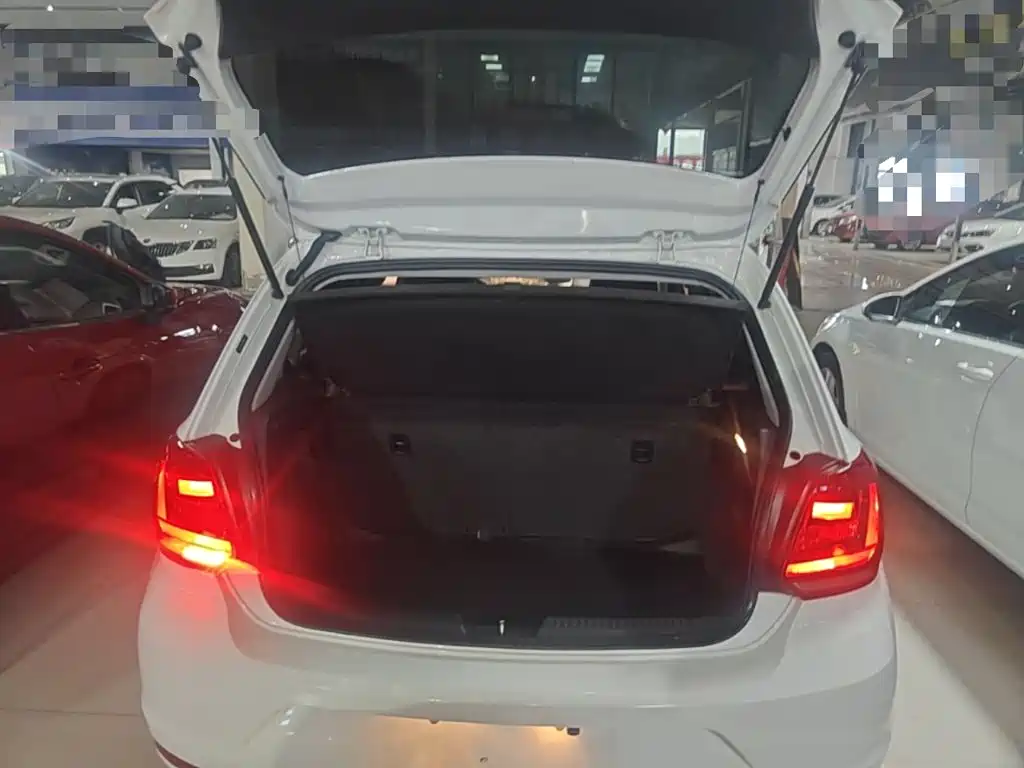 Volkswagen Polo — миниатюра 19