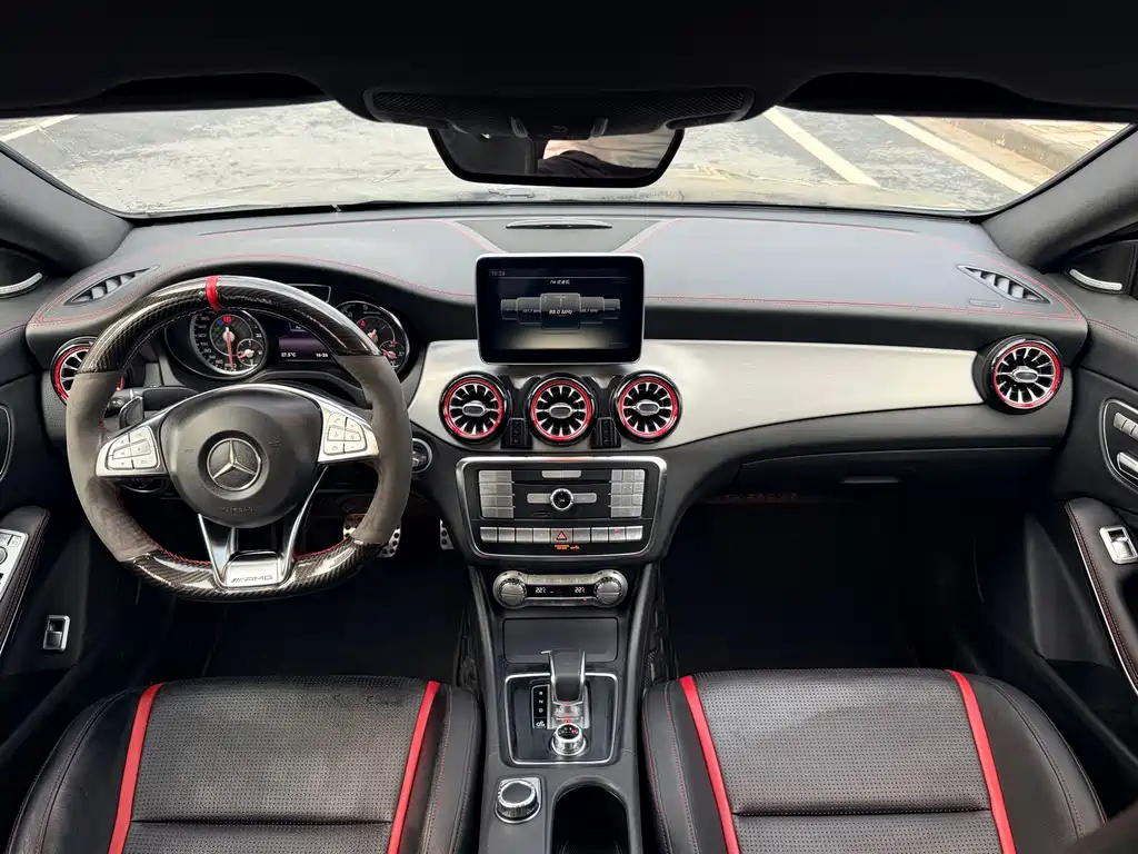 Mercedes-Benz CLA AMG — миниатюра 14