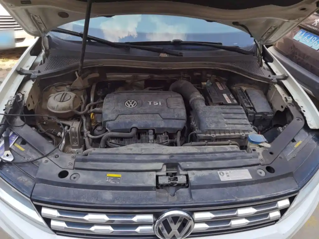Volkswagen Tiguan L — миниатюра 16