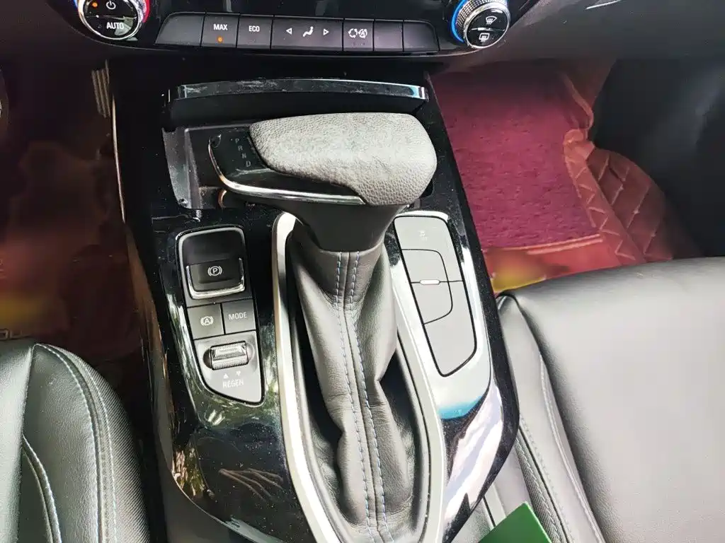 Chevrolet Menlo — миниатюра 7