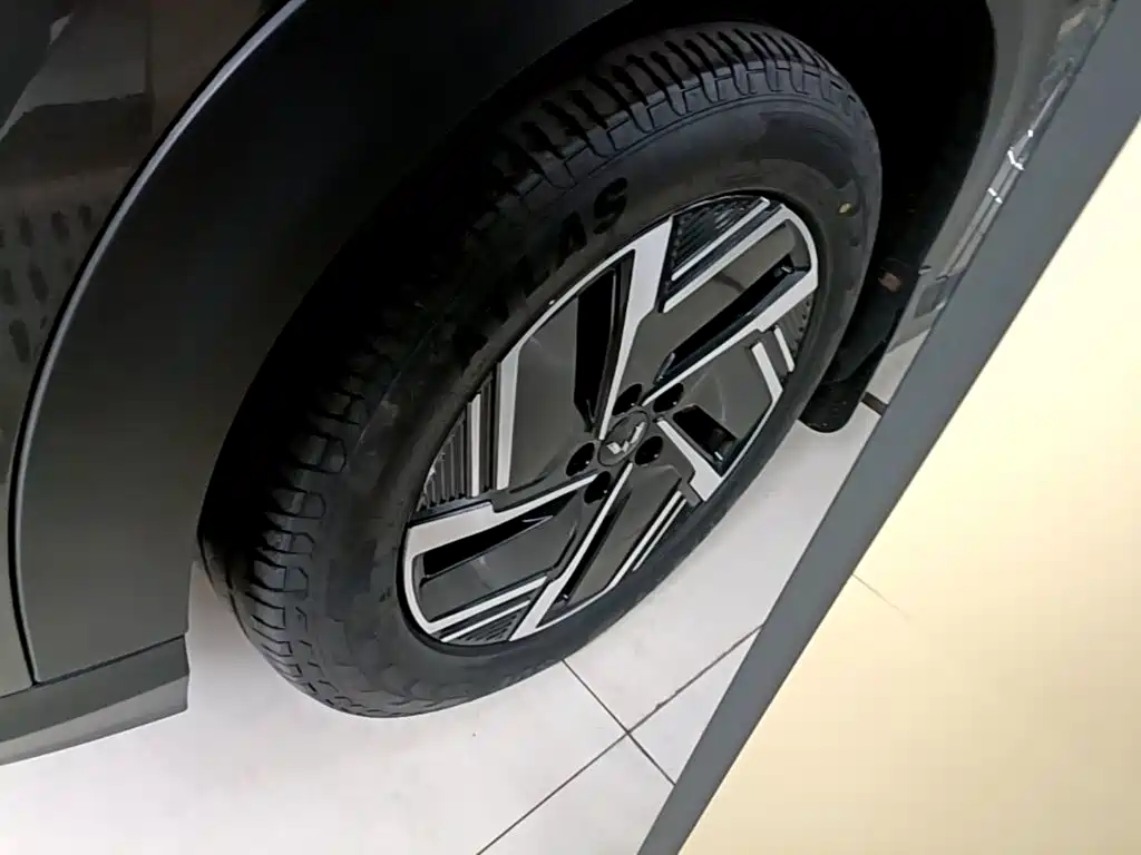 Wuling Xingguang S — миниатюра 23