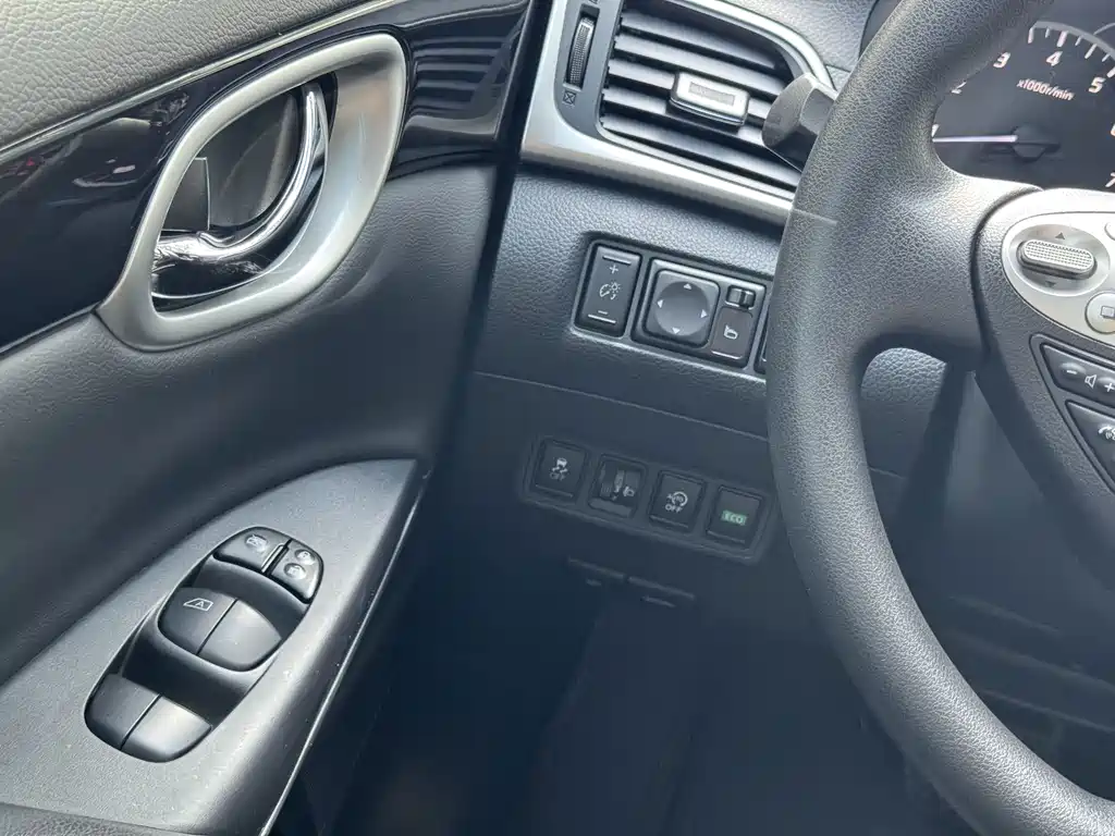 Nissan Sylphy — миниатюра 17