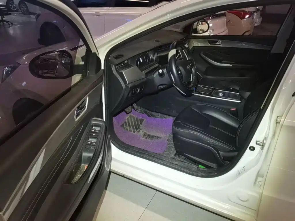 Chery Arrizo 5 — миниатюра 16