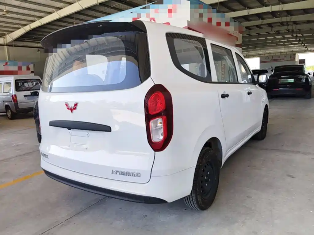 Wuling Hongguang EV — миниатюра 7