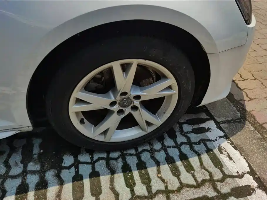 Audi A4L 2018 30 40 TFSI