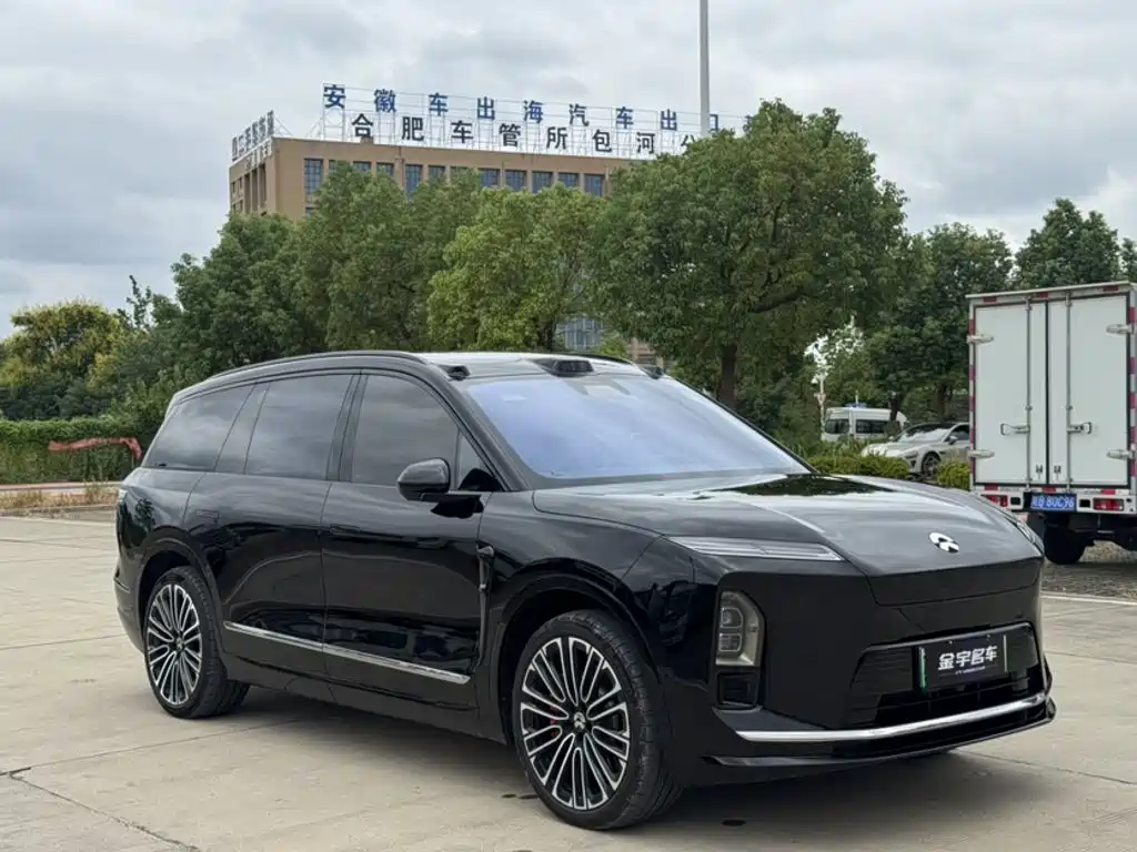 NIO ES8 — миниатюра 13