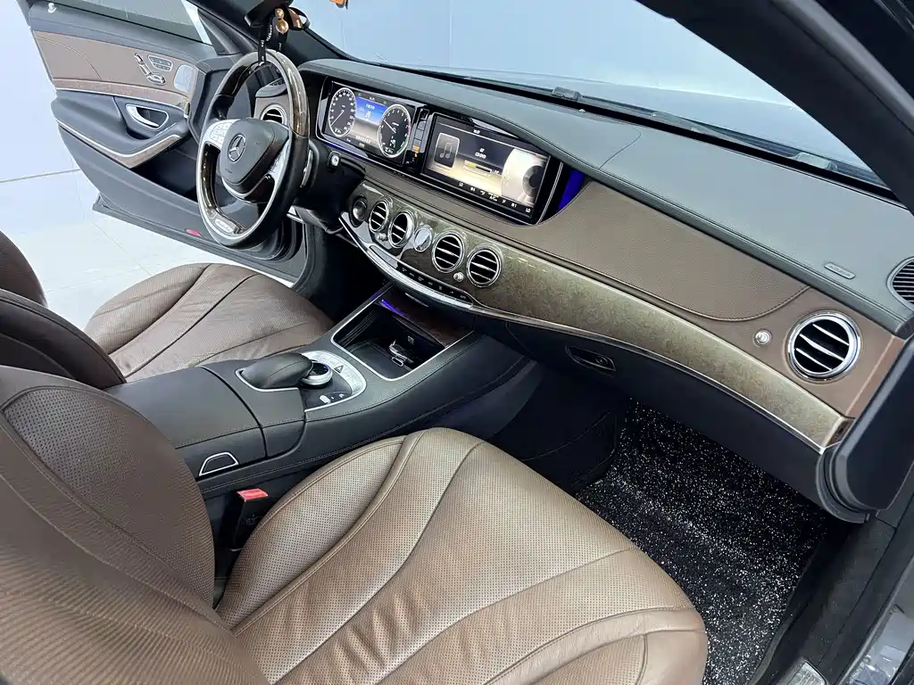 Mercedes-Benz S-Class — миниатюра 10