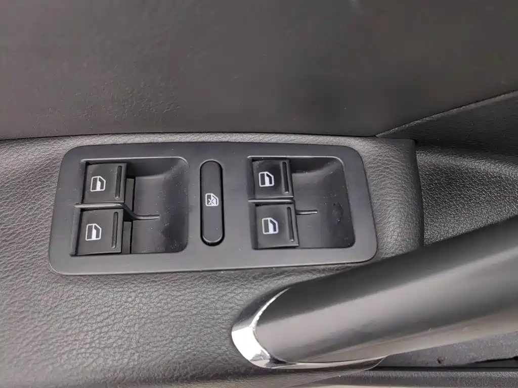 Volkswagen Passat — миниатюра 9