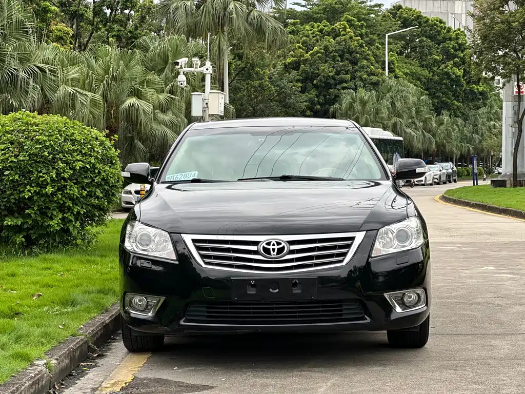 Toyota Camry — миниатюра 2
