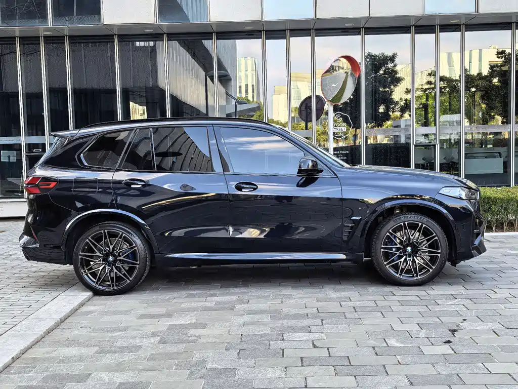 BMW X5 M