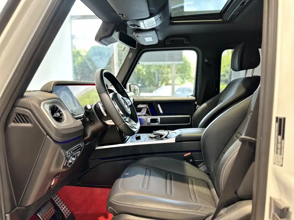 Mercedes-Benz G-Class — миниатюра 11