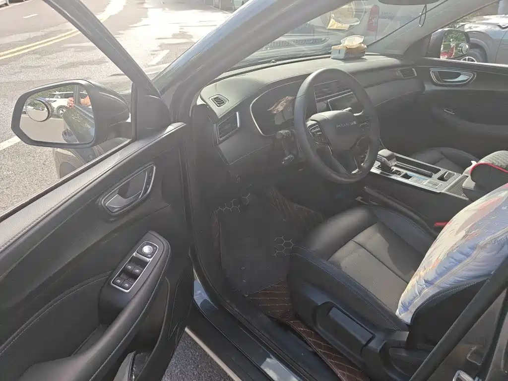 Roewe RX5 — миниатюра 12