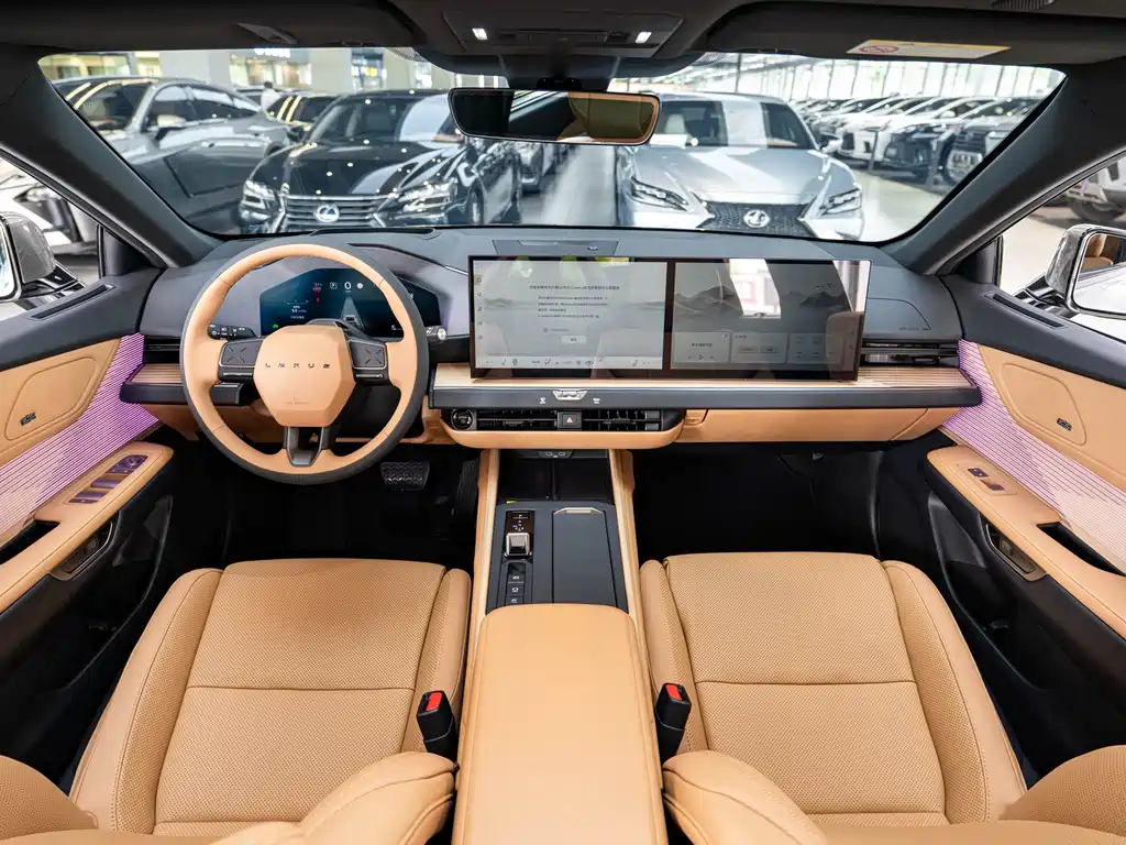 Lexus ES — миниатюра 13