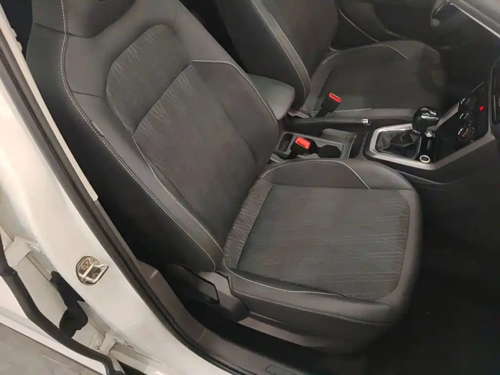Volkswagen T-Cross — миниатюра 25