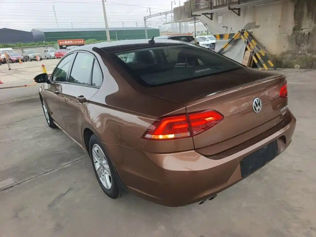 Volkswagen Lamando — миниатюра 5