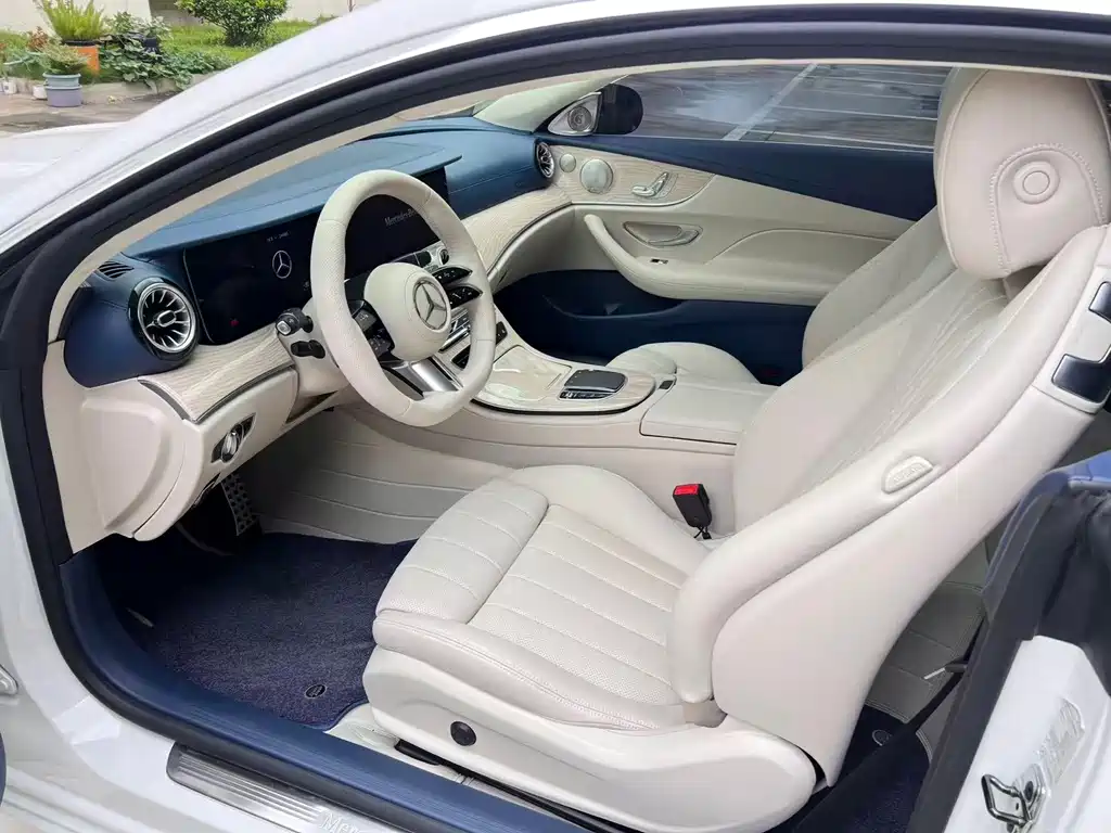 Mercedes-Benz E-Class (Import) — миниатюра 6