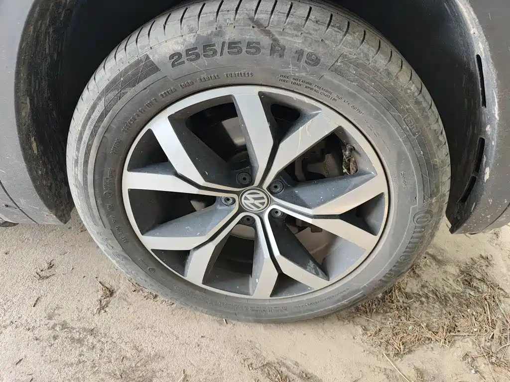 Volkswagen Teramont — миниатюра 8