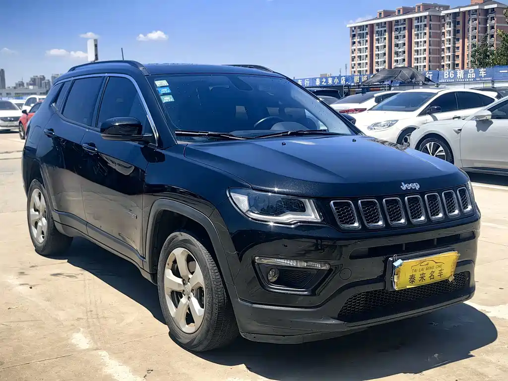 Jeep Compass — миниатюра 3