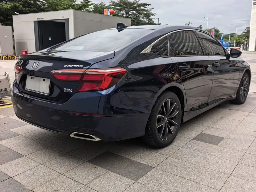 Honda Inspire — миниатюра 6