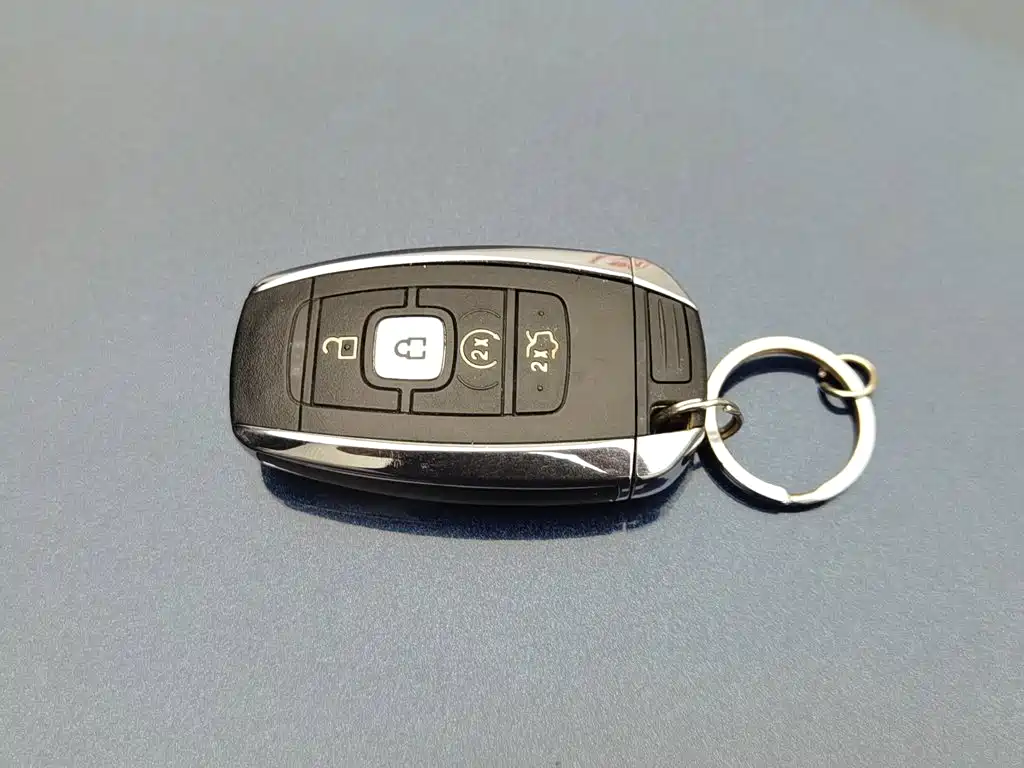 Lincoln MKZ — миниатюра 19