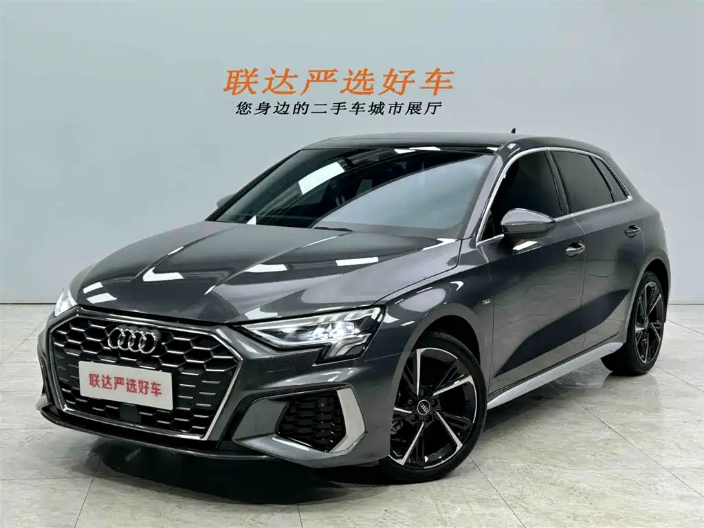 Audi A3 2023 Facelift Sportback 35 TFSI Fashion Sport Type