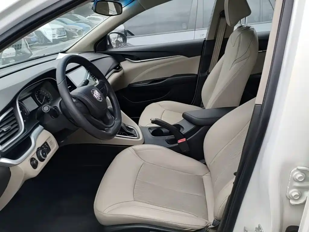 Buick Excelle — миниатюра 15