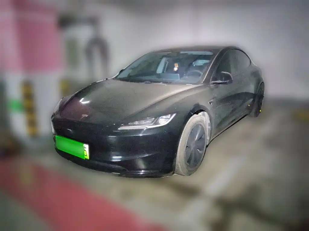 Tesla Model 3 2023