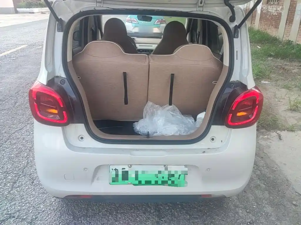 Wuling MINIEV — миниатюра 19