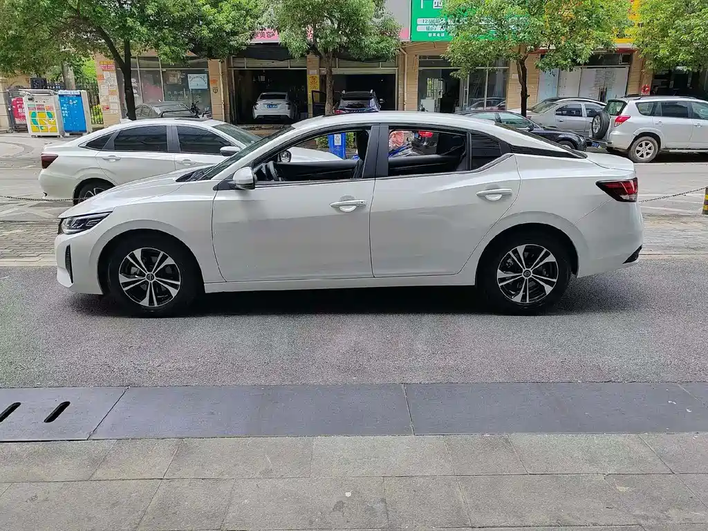 Nissan Sylphy — миниатюра 4