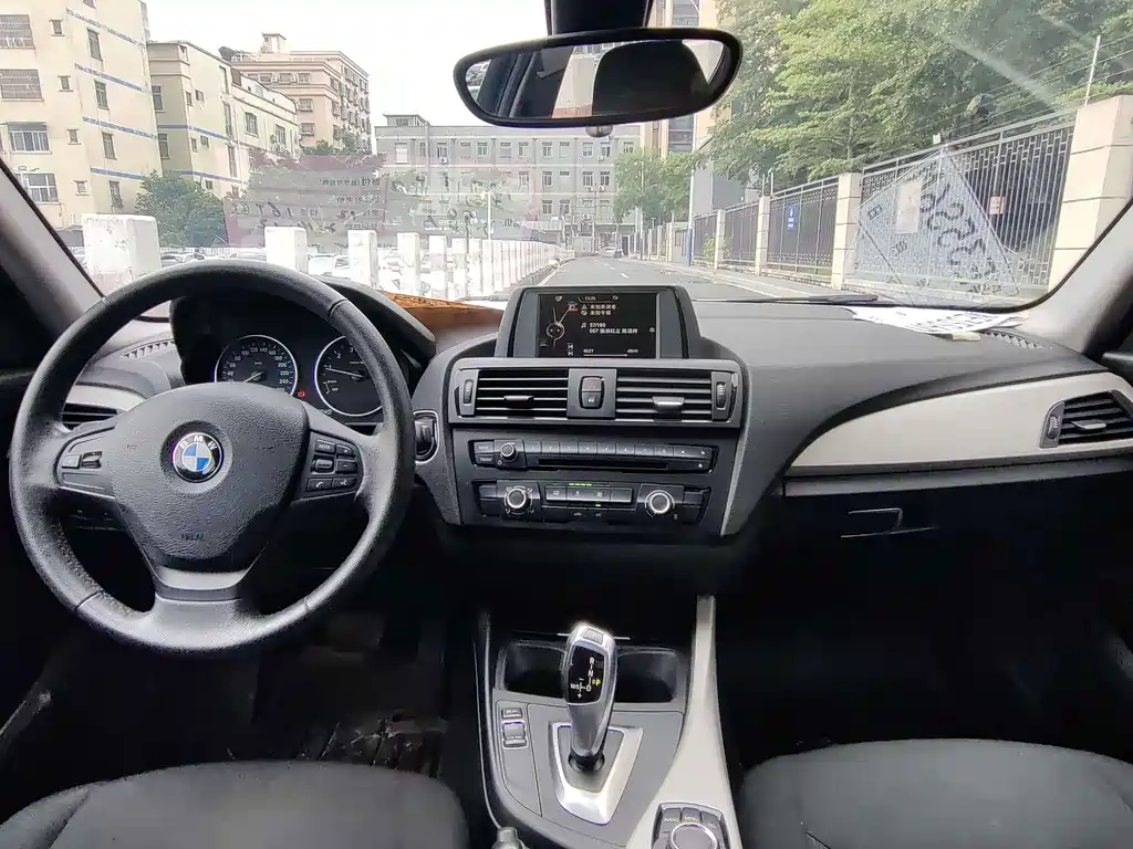 BMW 1 Series (Import) — миниатюра 17