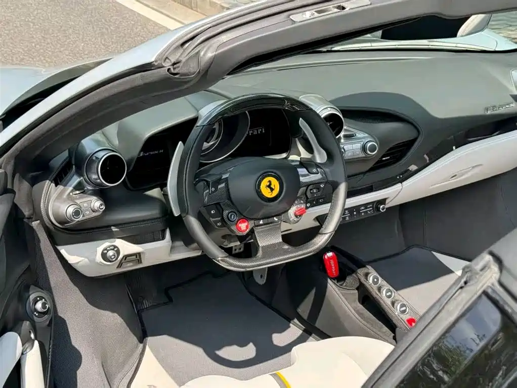 Ferrari F8 2020 Spider 3.9T V8