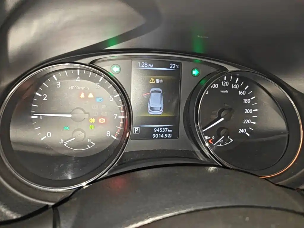 Nissan Qashqai — миниатюра 12
