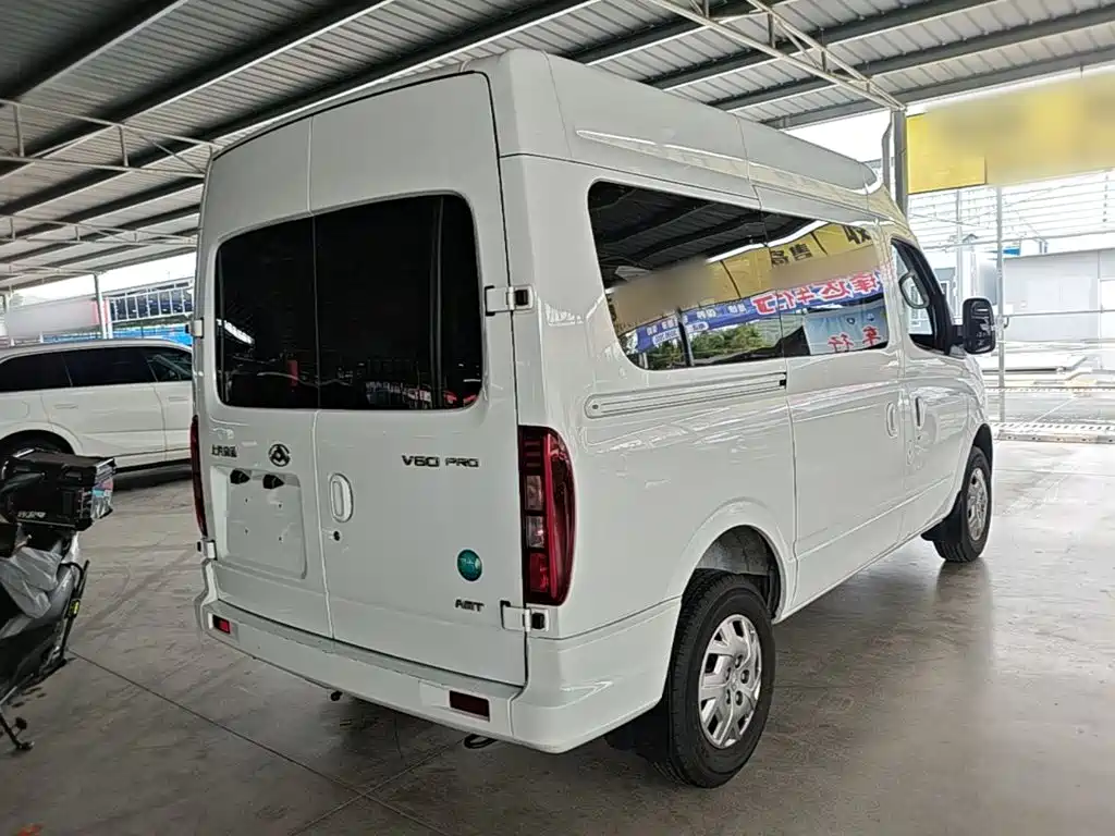 Maxus V80 — миниатюра 7