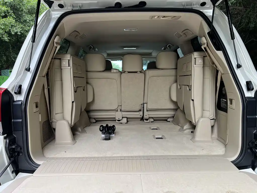 Toyota Land Cruiser — миниатюра 14
