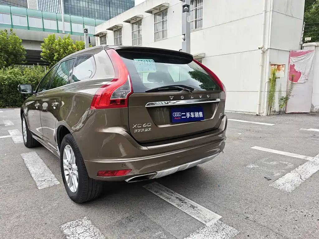 Volvo XC60 — миниатюра 6