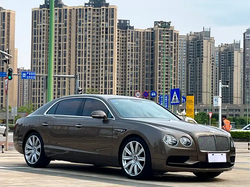 Bentley Flying Spur 2017 4.0T V8 S Standard