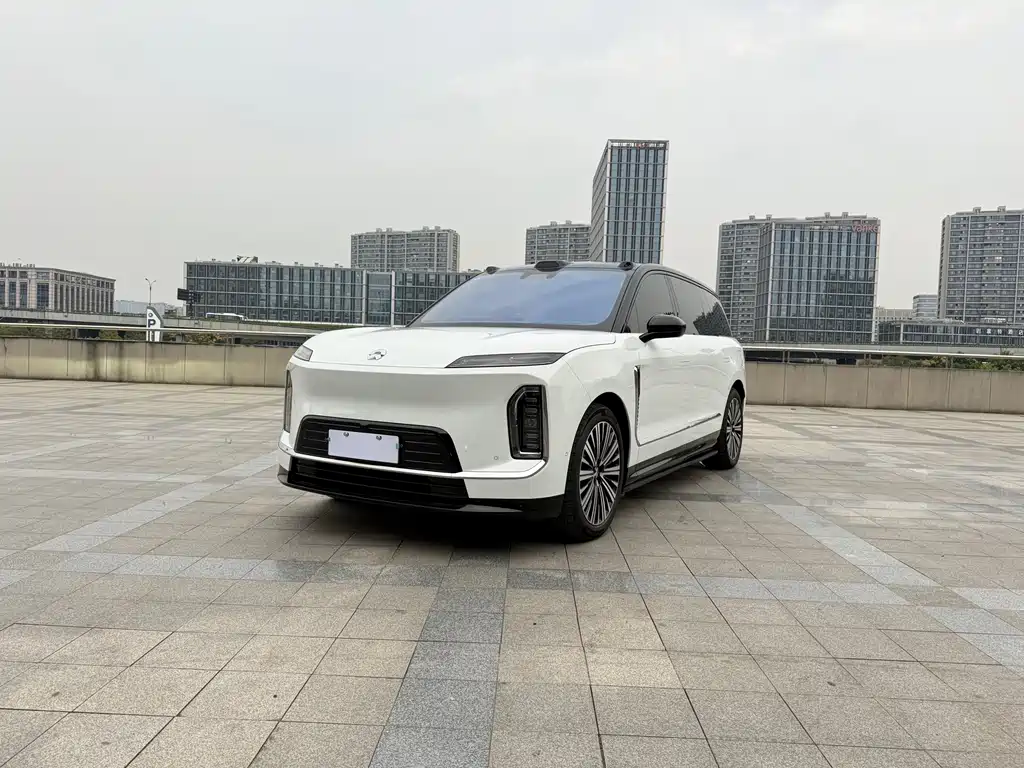 NIO ES9