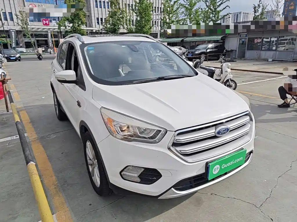 Ford Kuga — миниатюра 4