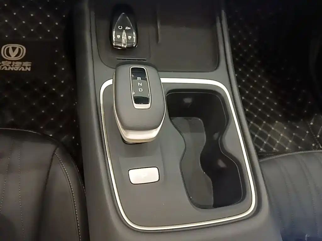 Changan Eado — миниатюра 14