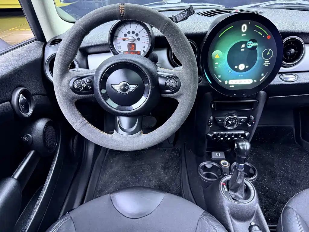 MINI Mini Clubman — миниатюра 12