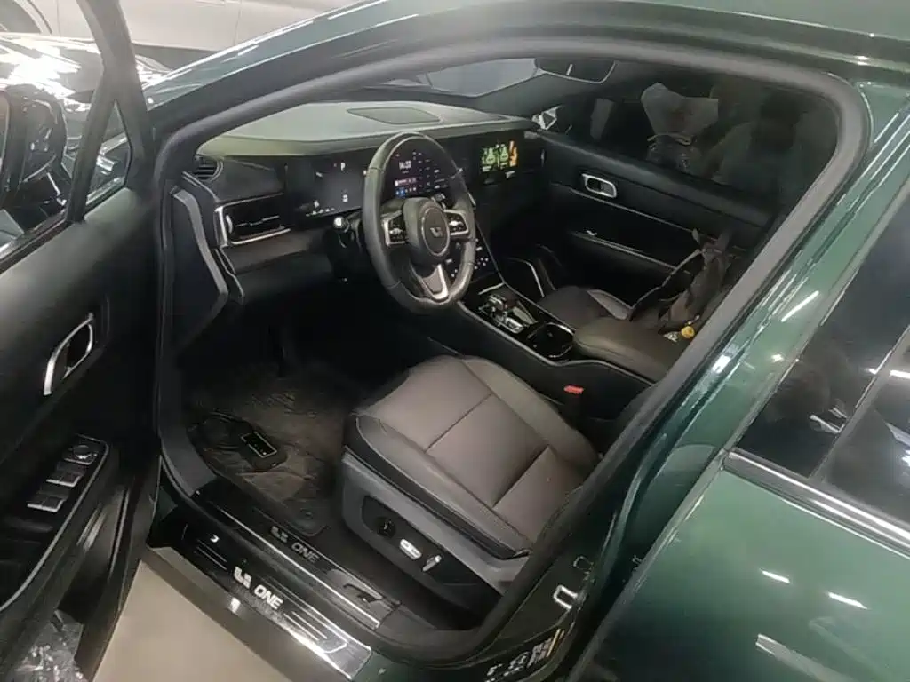 Li Auto Li ONE — миниатюра 16