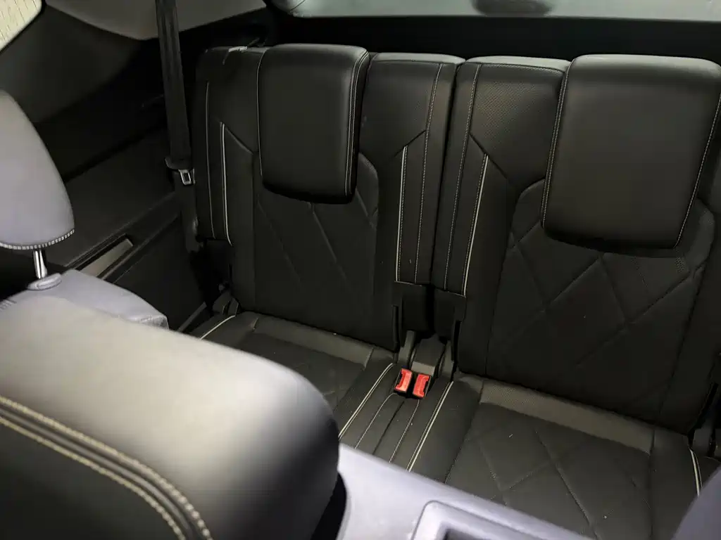 Volkswagen Teramont — миниатюра 6
