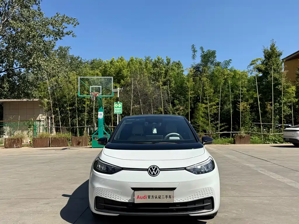 Volkswagen ID.3 — миниатюра 2