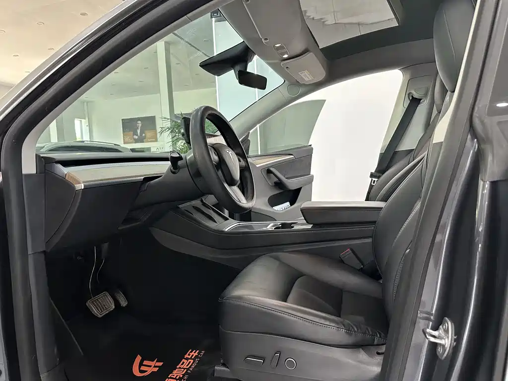 Tesla Model Y 2021 3D7