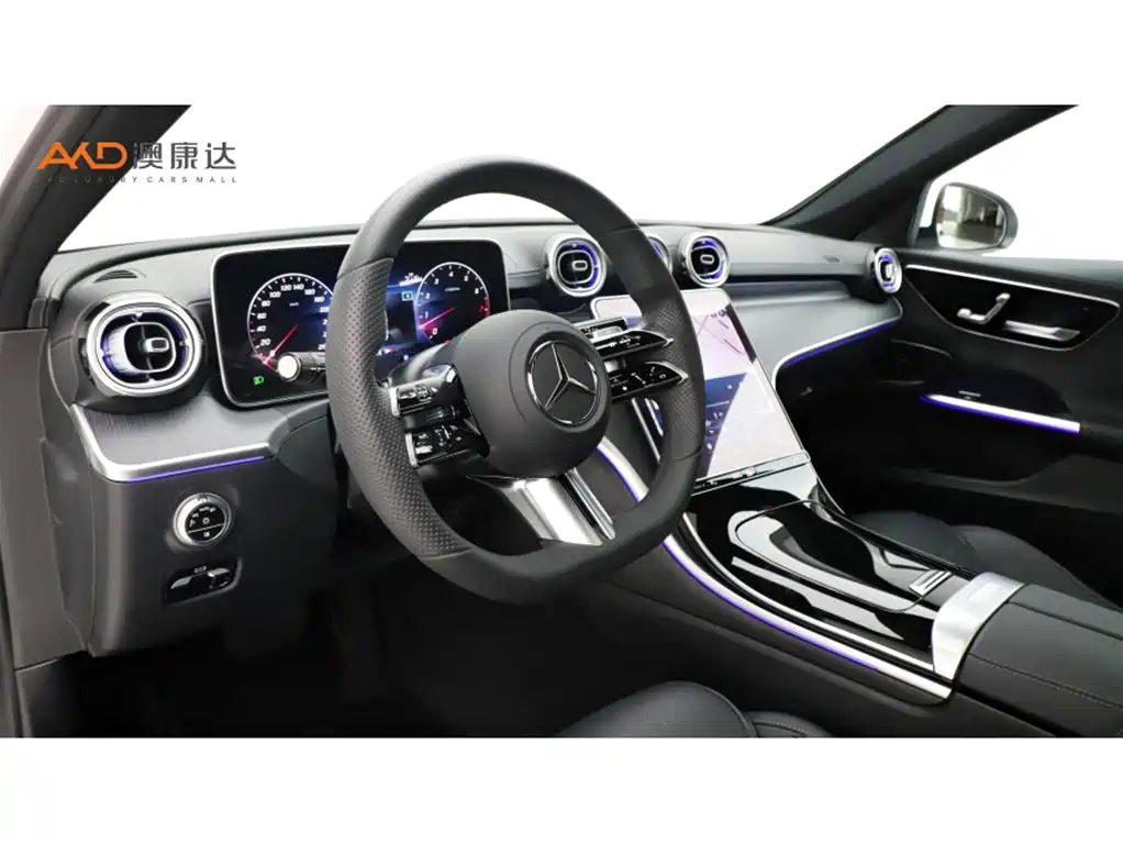 Mercedes-Benz C-Class — миниатюра 6